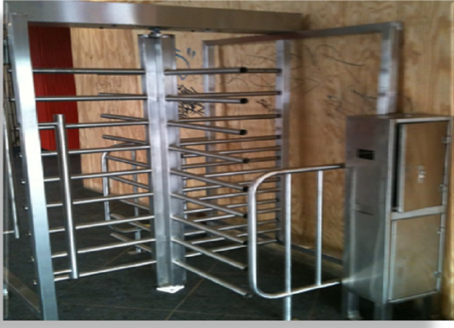 PUERTA GIRATORIA PARA BAÑOS CON MONEDERO